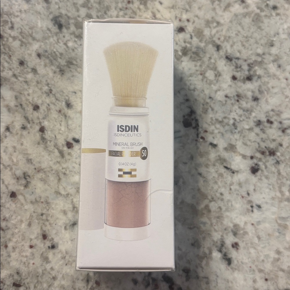 Isdin Mineral Brush On The Go Facial Powder 50 - Picture 4 of 4
